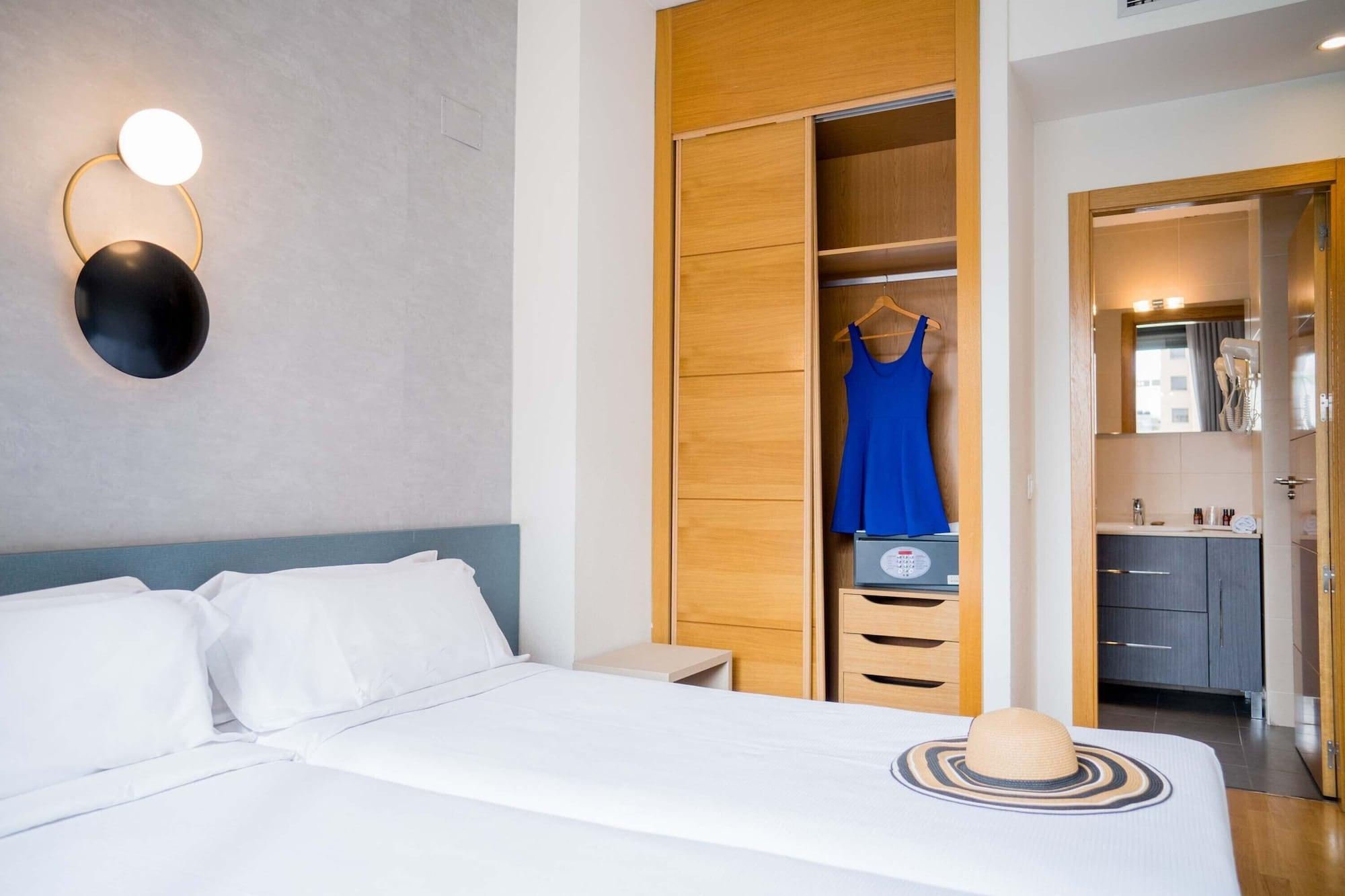 Compostela Suites Madrid Luaran gambar